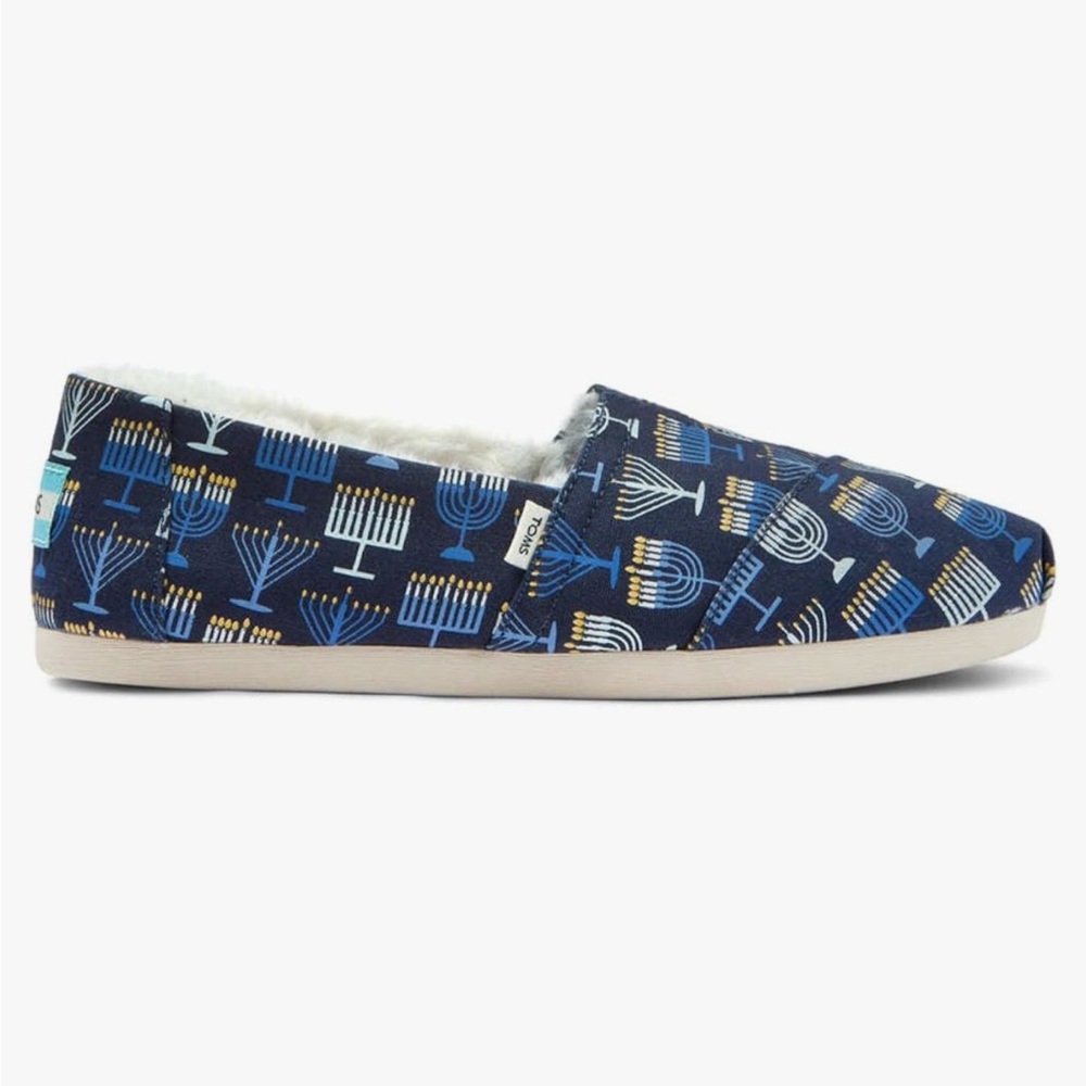 TOMS nwt Navy Hannukah Menorah Pattern Slip-On Slipper Glow in the Dark